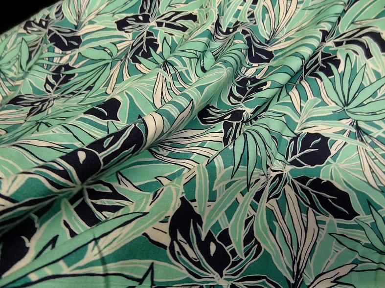 Viscose feuilles de palmier jade et bleu marine 5