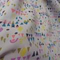 Viscose fond grege motifs geometriques acidules 4