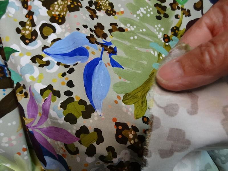 Viscose fond jade motif nature peinte 3