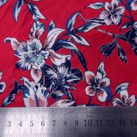 Viscose fond rubis fleurs bleu canard 2 
