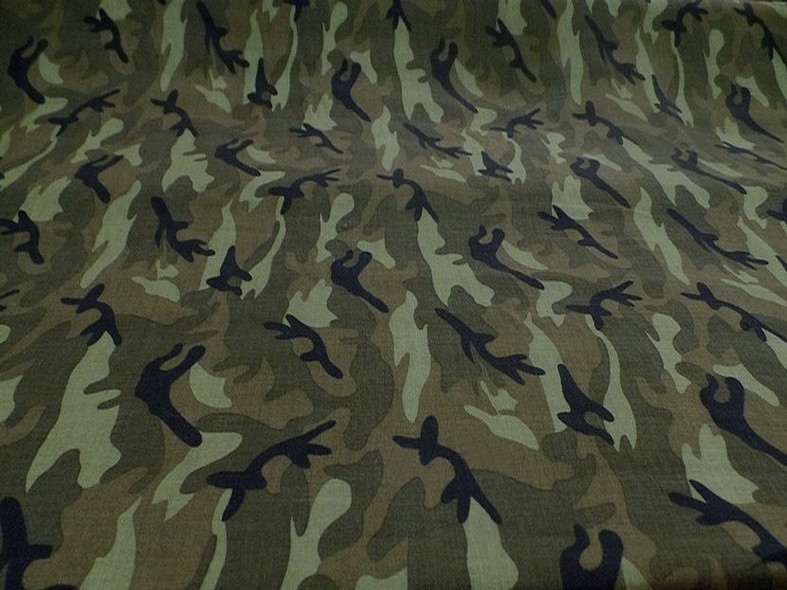 Viscose motif camouflage kaki
