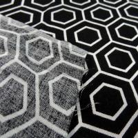 Viscose noir motif hexagone blanc 3