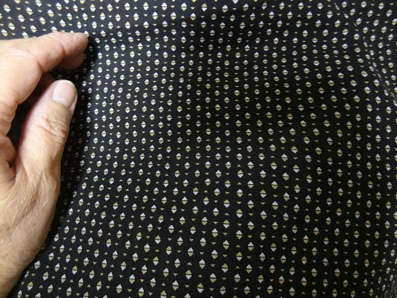 Viscose noire mini losanges bicolores 3