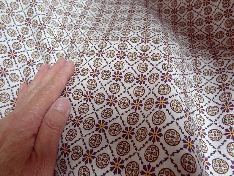 Viscose petit motif vintage violet ambre et vert tilleul 4
