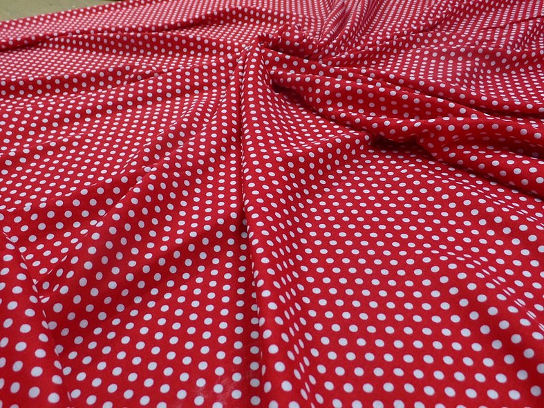 Viscose rouge pois blancs pin up 4