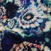 Viscose tie and dye bleu outremer lumineux