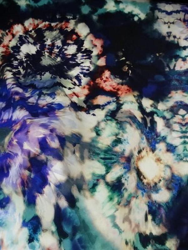 Viscose tie and dye bleu outremer lumineux 2 
