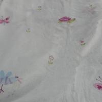 Voile coton blanc motifs escargots et papillons 1 