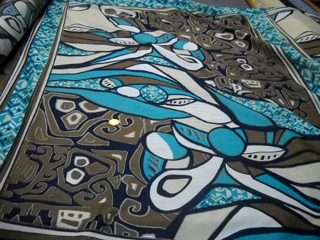 Voile coton motif peinture ethnique abstraite 1