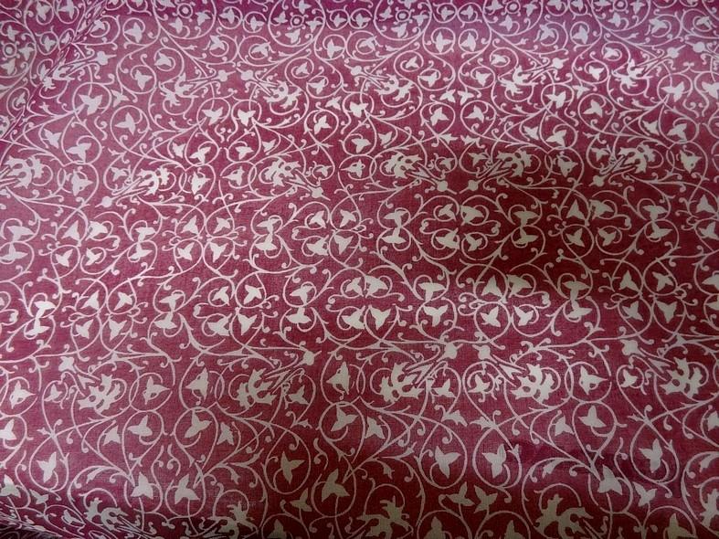 Voile coton petits motifs fuchsia et blanc 2