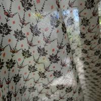 Voile de coton blanc casse petites fleurs vintage 2 