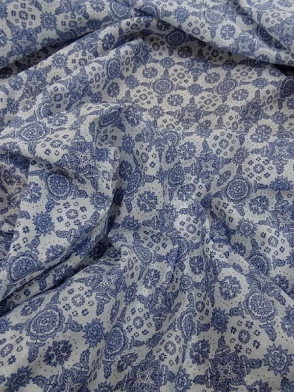 Voile de coton blanc motif bleu type provence 4 
