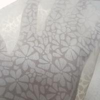 Voile de coton devore semi transparent blanc casse a fleurs 3