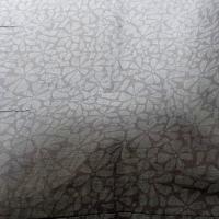 Voile de coton devore semi transparent noir a fleurs 1