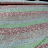 Voile de coton frises saumon capucine anis motifs soulignes or