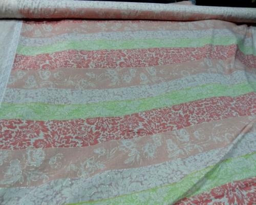 Voile de coton frises saumon capucine anis motifs soulignes or
