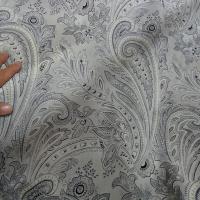 Voile de coton gris perle motif cachemire 4 