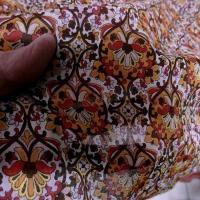 Voile de coton motif fleur de lis rose orchidee et mandarine 2