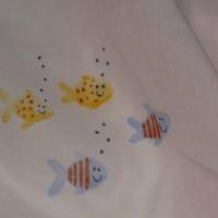 Voile de coton rose pâle petits poissons 3