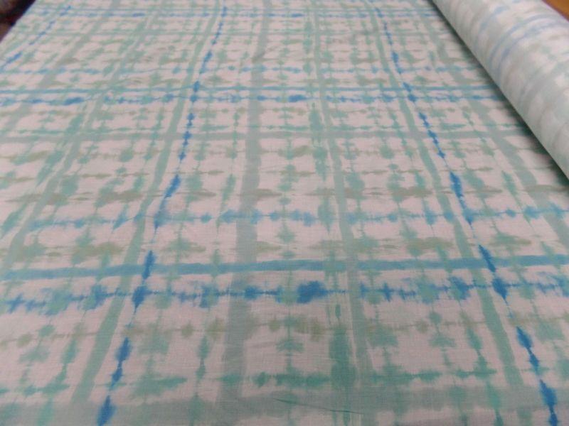 Voile de coton tie and dye fond blanc et aigue marine