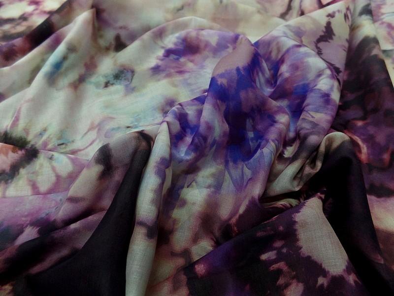 Voile de coton tie and dye prune violet 1