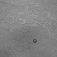 Voile de soie ecru broderies en arabesques 1