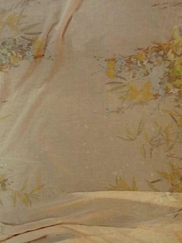 Voile de viscose soie teinte bisque motif fouilli de fleurs 1 1
