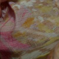 Voile de viscose soie teinte bisque motif fouilli de fleurs 5 