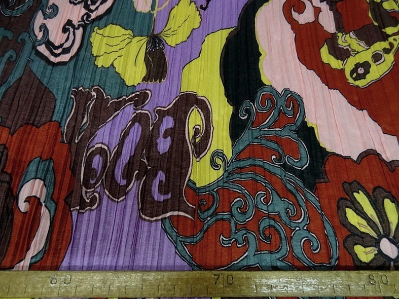 Voile plisse ethnique fleuri moderne 2