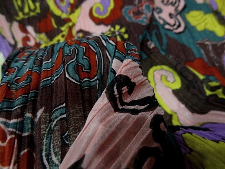 Voile plisse ethnique fleuri moderne 4