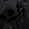Voile polyester noir plisse a reflets 1 