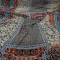 Voile viscose motifs hindous ambre bleu 1 