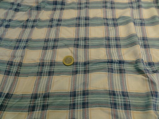 Voile coton carreaux couleurs tendres 01